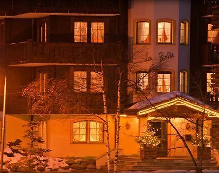 Hotel-appartement La Perle شقة زيرمات