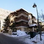 Hotel-appartement La Perle Apartment *