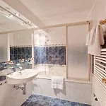 Hotel-appartement La Perle شقة زيرمات